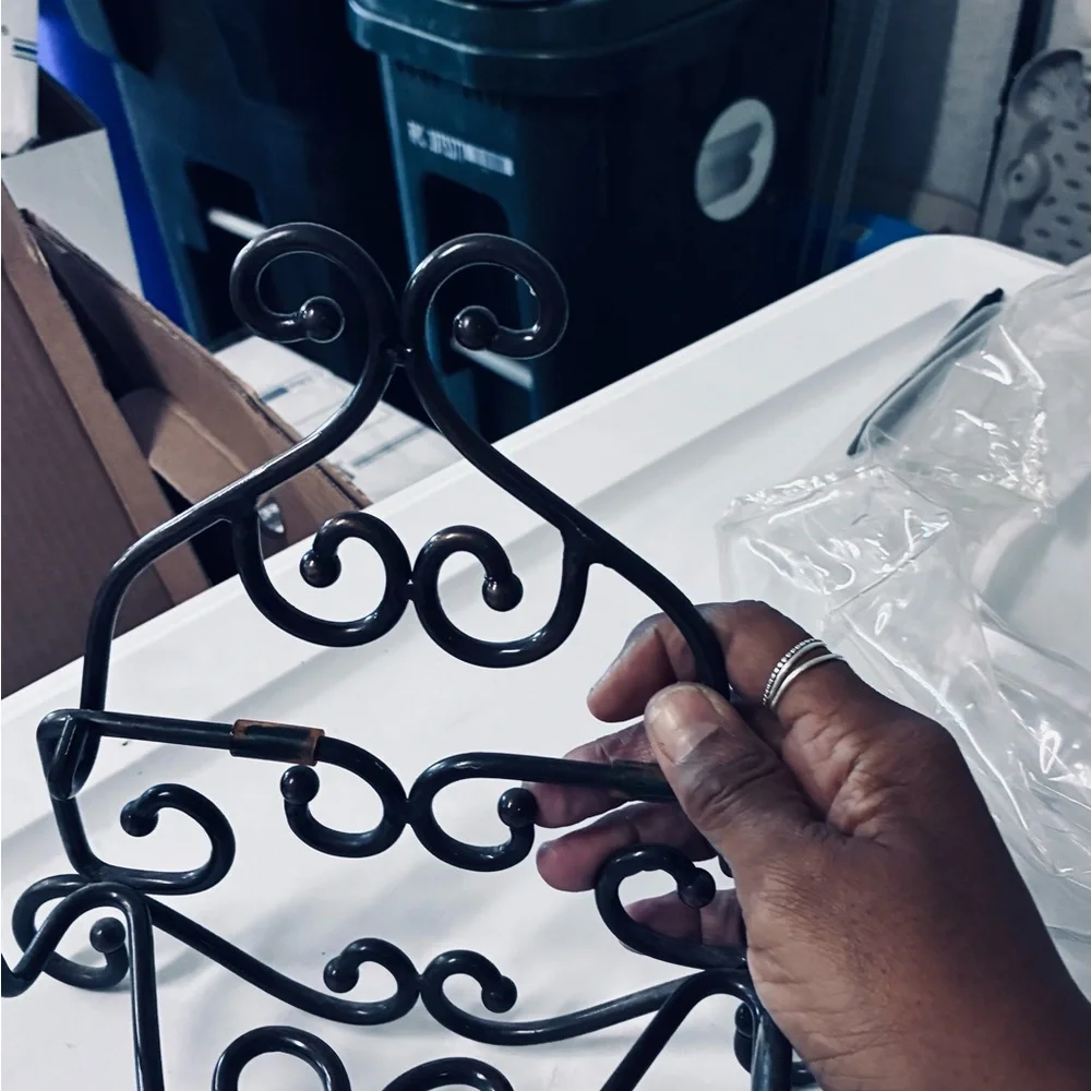 Princess House Black Metal Scrollwork Napkin Holder - Picture 2 of 2